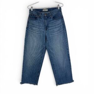 Madewell Slouchy Boyjean Size 25 Cropped Raw Hem Medium Wash Denim Jeans